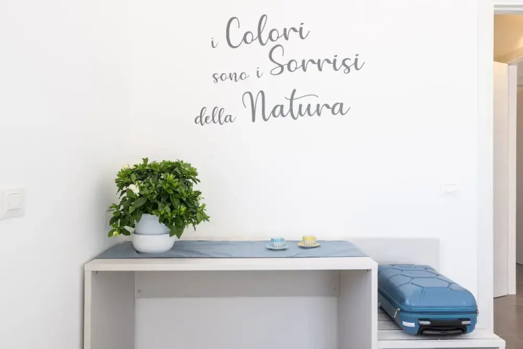 Bcolors Rooms