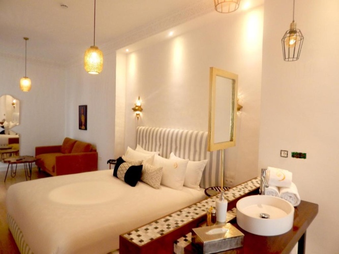 Deluxe Suite