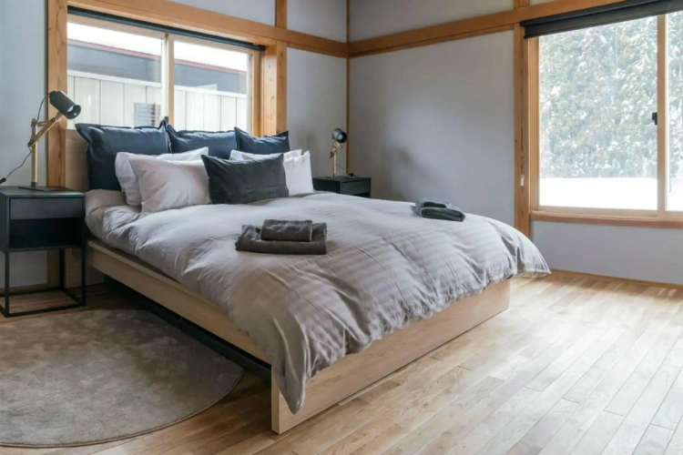 3 Bedrooms Standard Family room