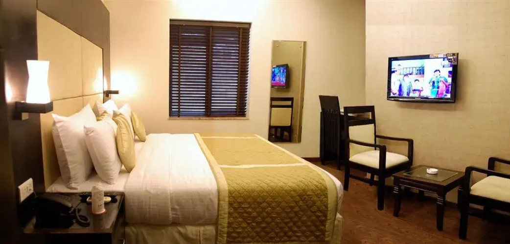 LIV INN Patel Nagar
