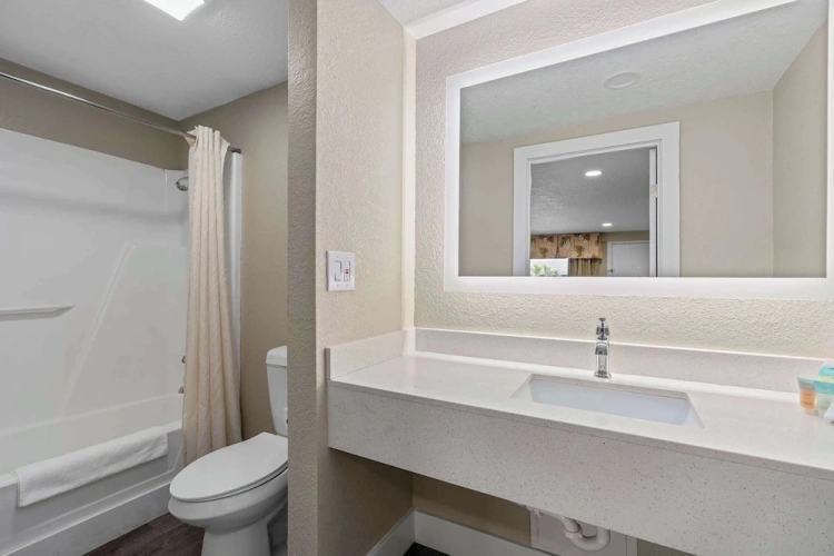 Triple Suite