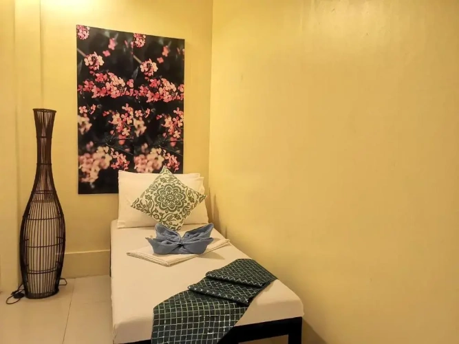 Standard Single room
