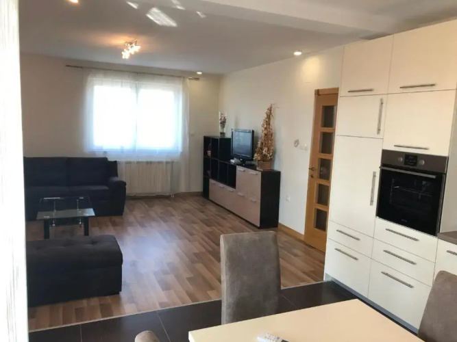 MK Apartment