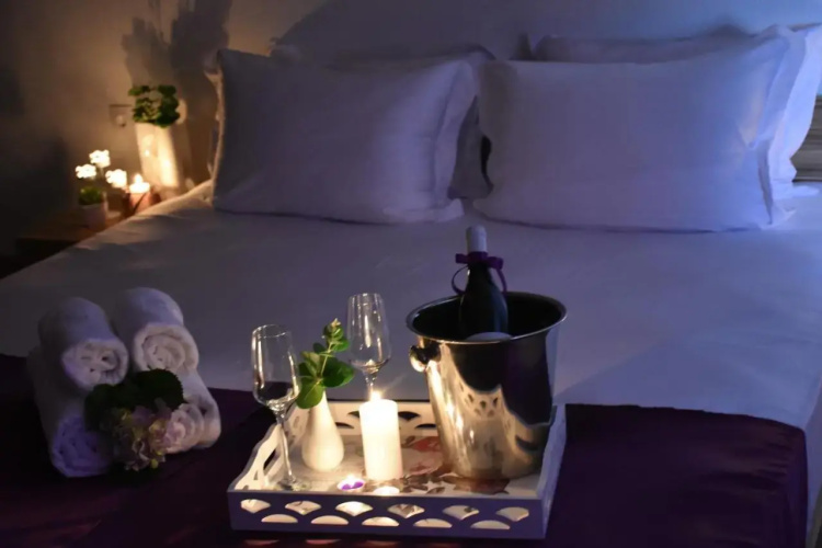 Hotel and winery LOZAR