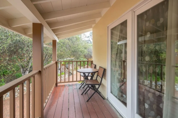 Standard room with balcony