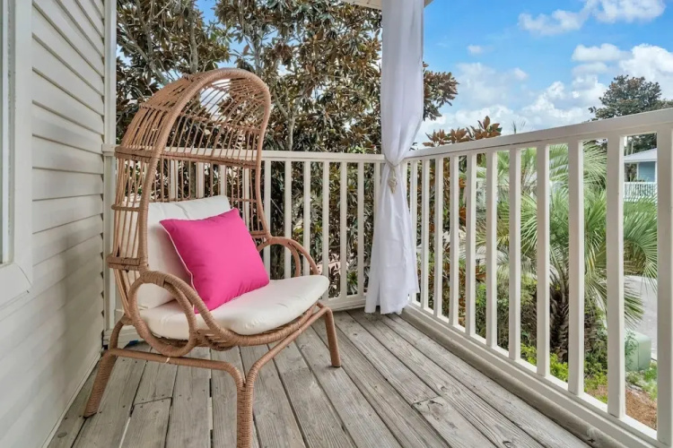 Milo's Beach Cottage