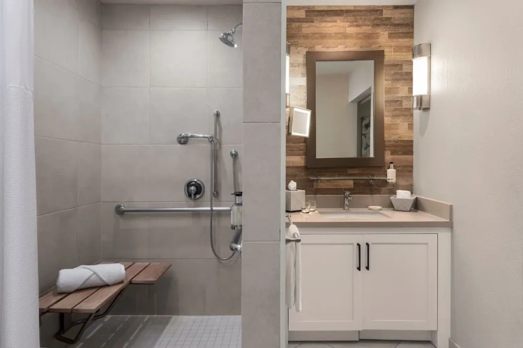 1 Bedroom Classic Double Suite