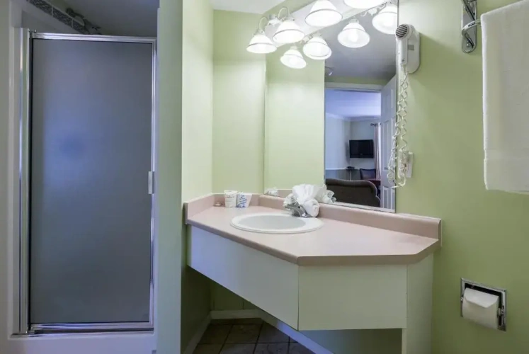Deluxe Double Suite