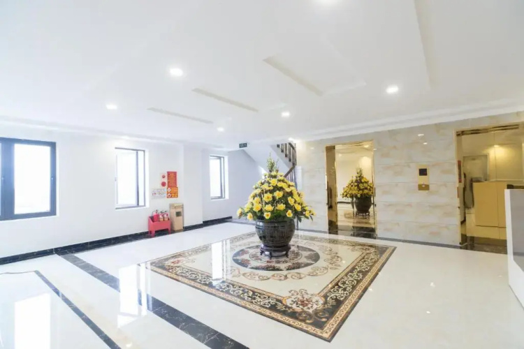 Tan An Palace