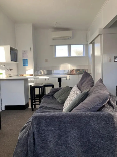 Trentham Motel