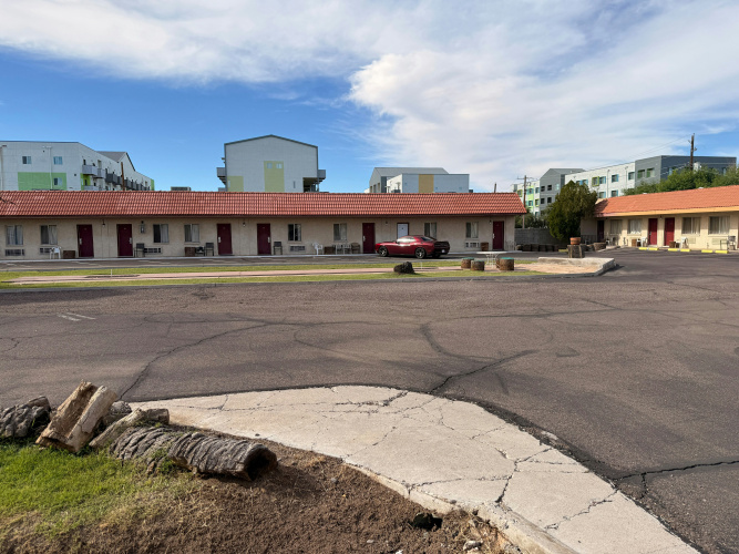 Del Rio Hotel O Near Mesa Downtown - Mesa, AZ