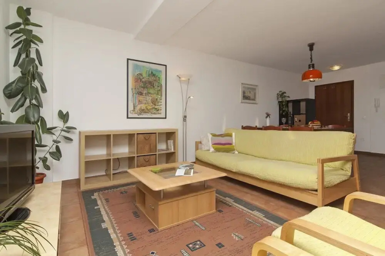Apartments Levan Ceja