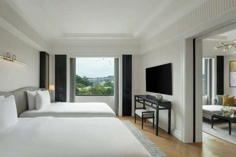 Deluxe Twin Suite