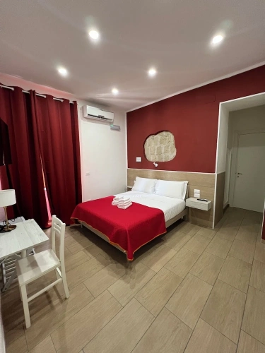 Economy room