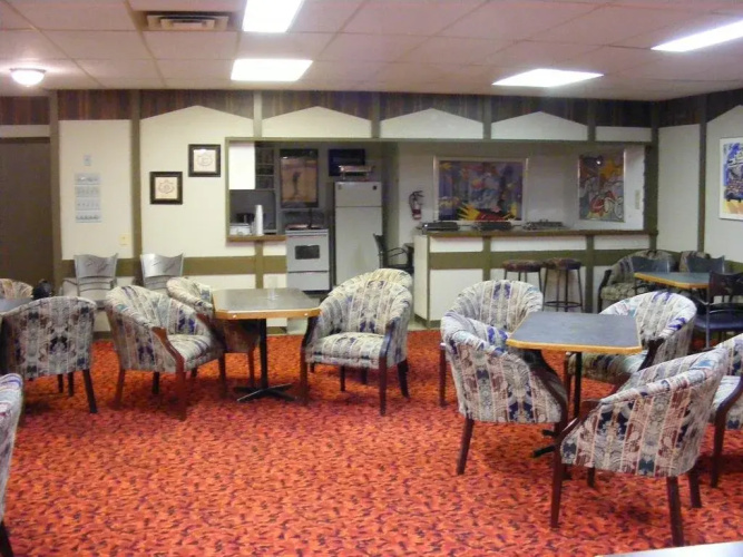 Elkford Motor Inn