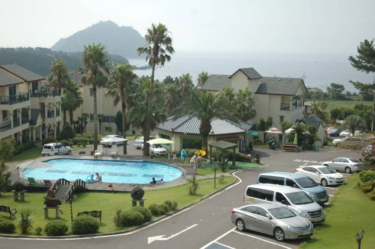 Euro Resort