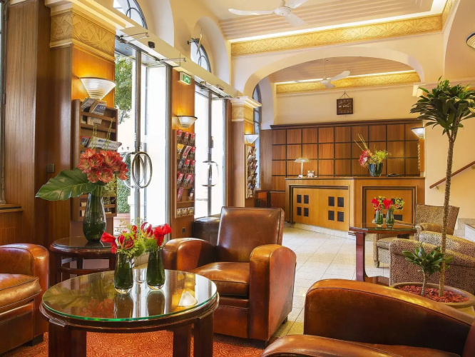 Hôtel Raspail Montparnasse