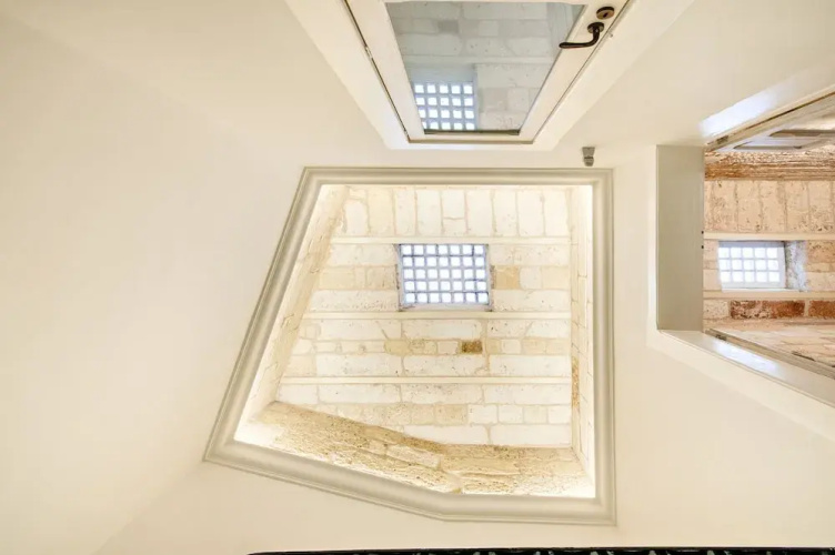Vittoria Luxury House