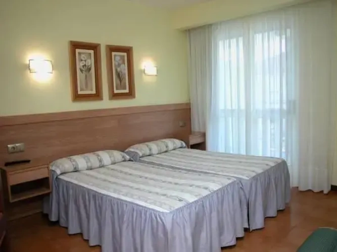 Standard Quintuple room