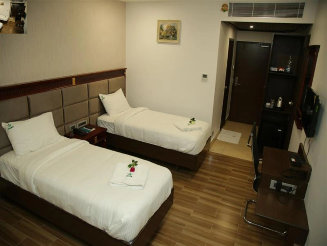Hotel Shanthi Inn Grand