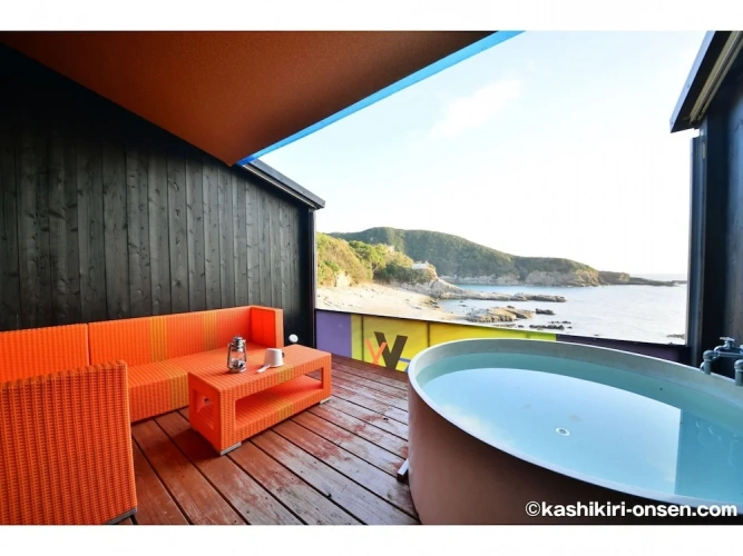 Villa with balcony and with sea view
