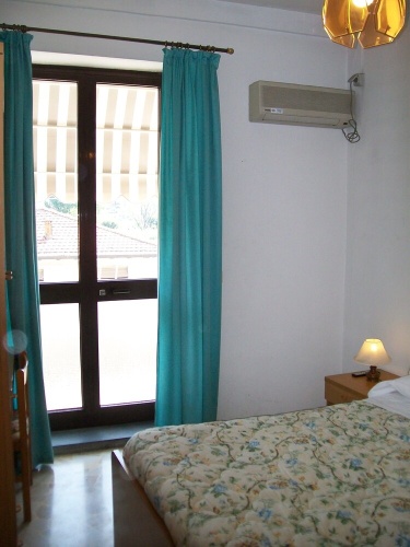 Business Single room with balcony
