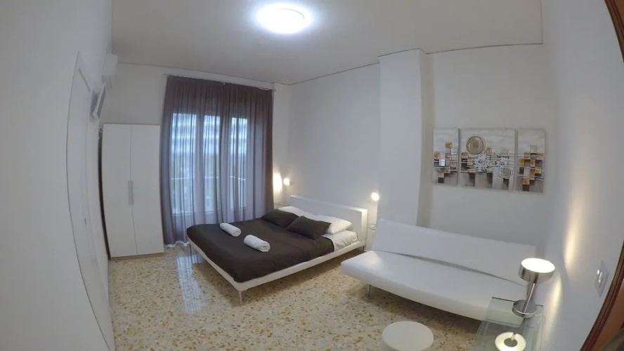 Smart B&B