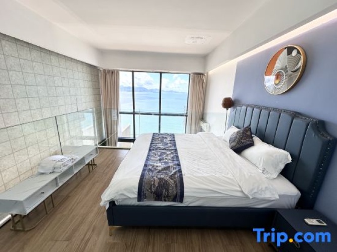 1 Bedroom Duplex Suite with sea view