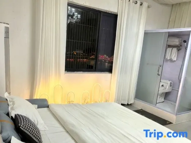Standard Double room with river view