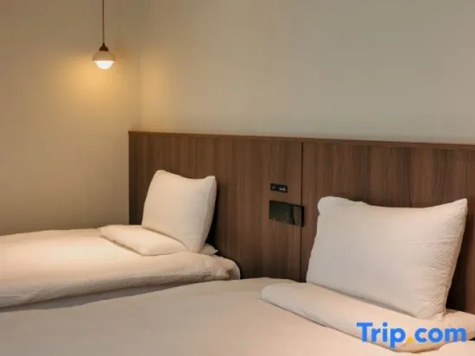 Quadruple Suite