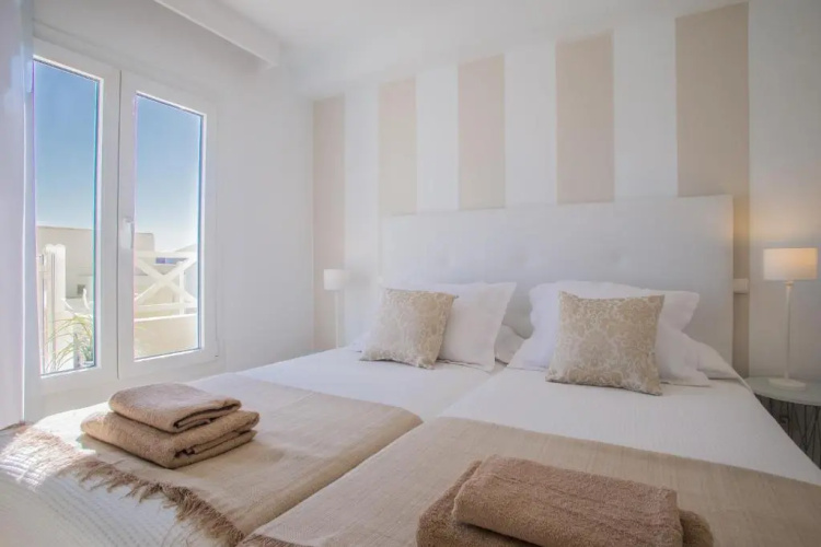 Flower beach suites 17