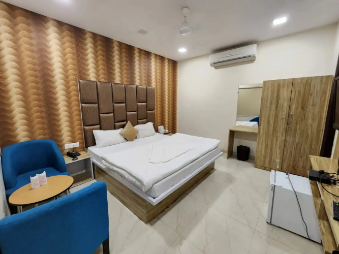 Hotel Mandakini Royale