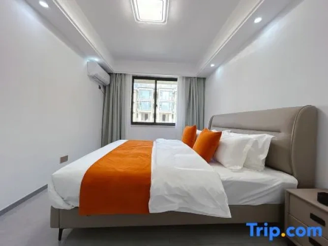 3 Bedrooms Executive Suite with mountain view
