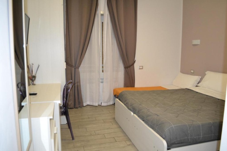 Economy Triple room