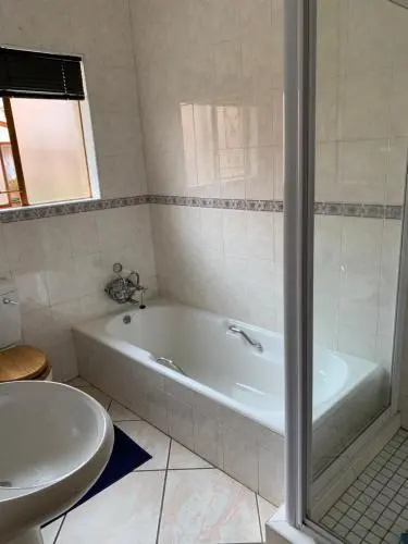 Celtis Lane Guest House
