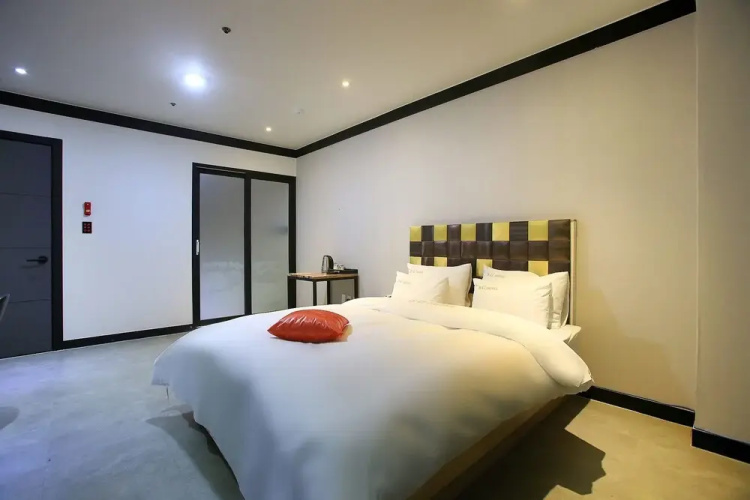 Suwon Yeongtong SG Hotel