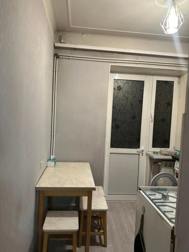 Yerevan nice apartment with balcony for rent