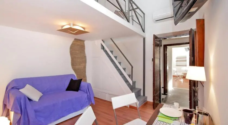 Rome as you feel - Grotta Pinta Apartments