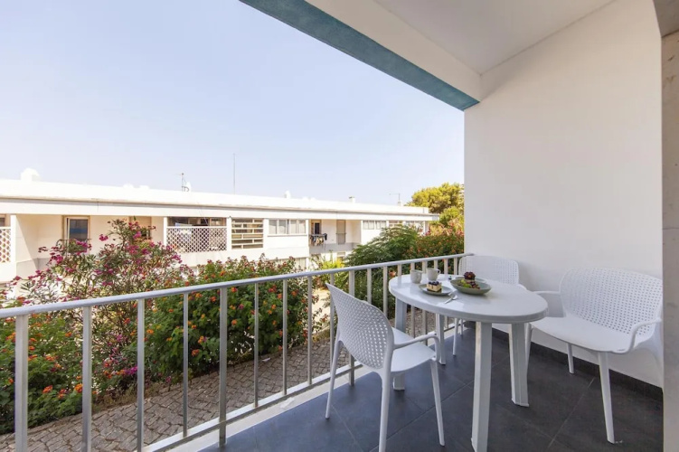 B74 - Baluarte Holiday Flat in Lagos