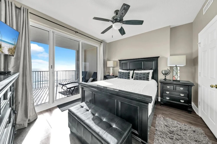 Ocean Reef 704