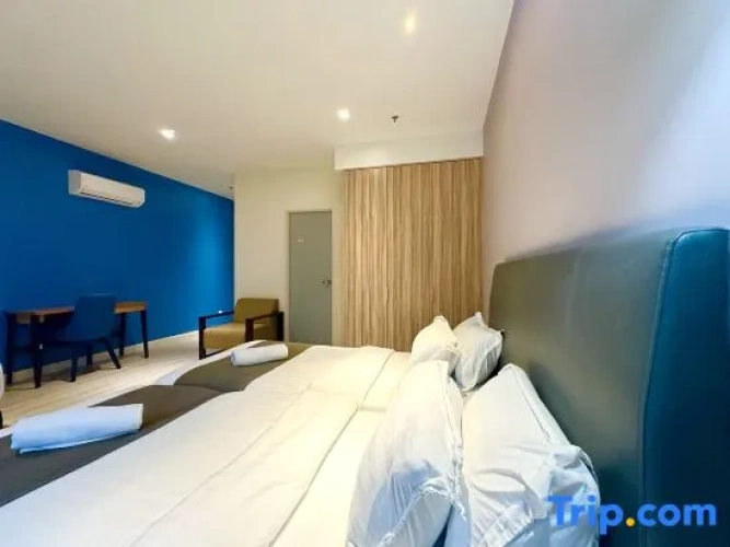 1 Bedroom Standard Double room with city view