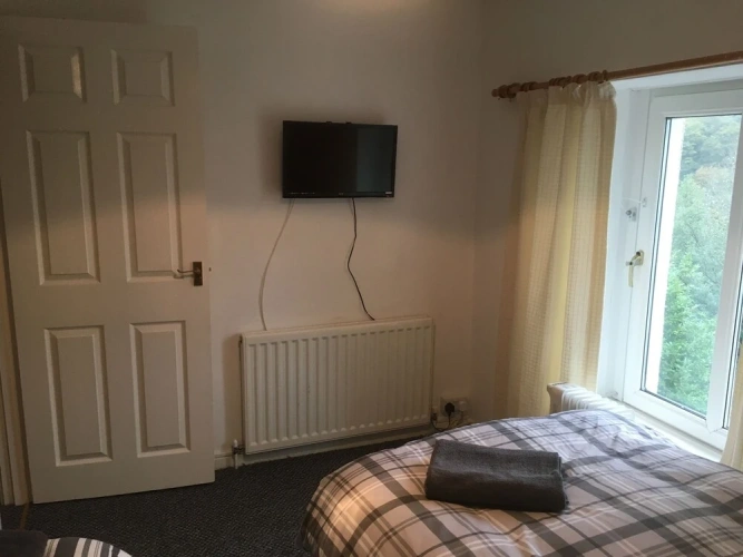 3 Bedrooms Cottage