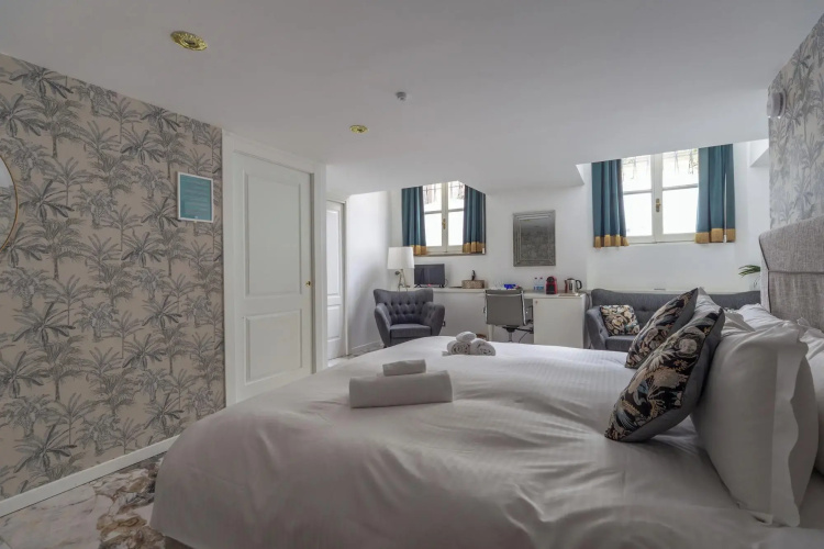 Duomo Smart Suites