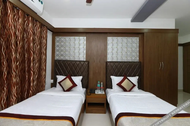 Khaleej Residency by OYO Rooms