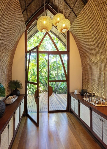2 Bedrooms Villa with garden view
