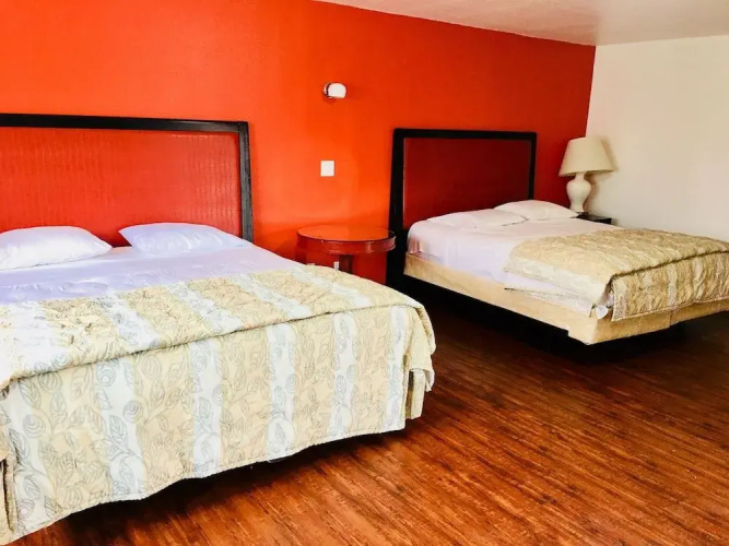 Norwalk Inn & Suites