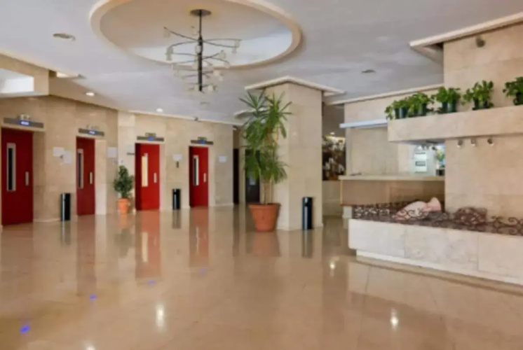 Aqua Apartment
