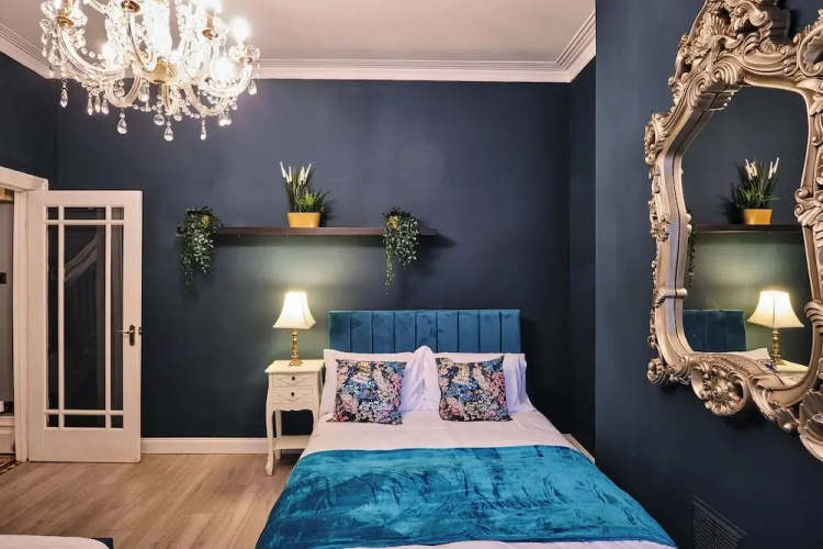 Charming Cardiff Home With Private Parking & Modern Amenities