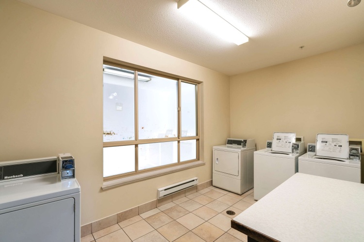 Comfort Inn & Suites Surrey Hotel photo 33