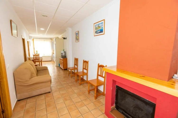 3 Bedrooms Apartment